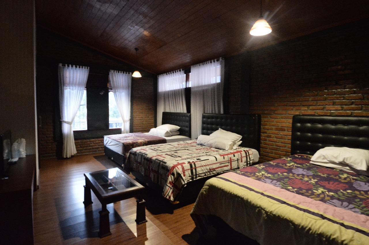 Villa Buleud 가룻 외부 사진